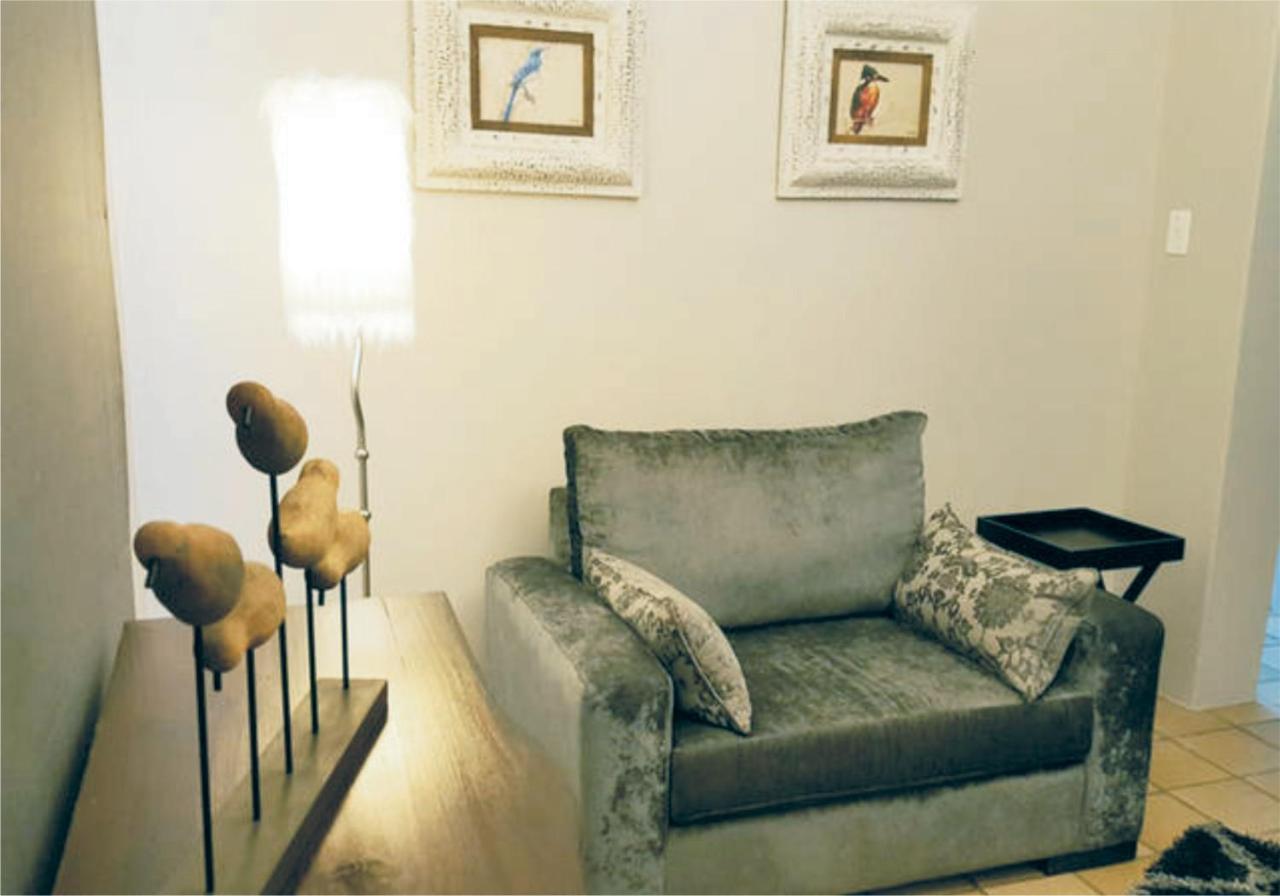 Waterside Cottages & Villas - Self Catering 가보로네 외부 사진